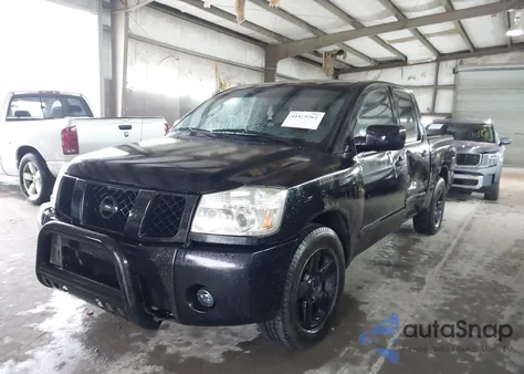 2007 Nissan Titan Se z USA, uszkodzony, nr VIN 1N6BA07AX7N217442